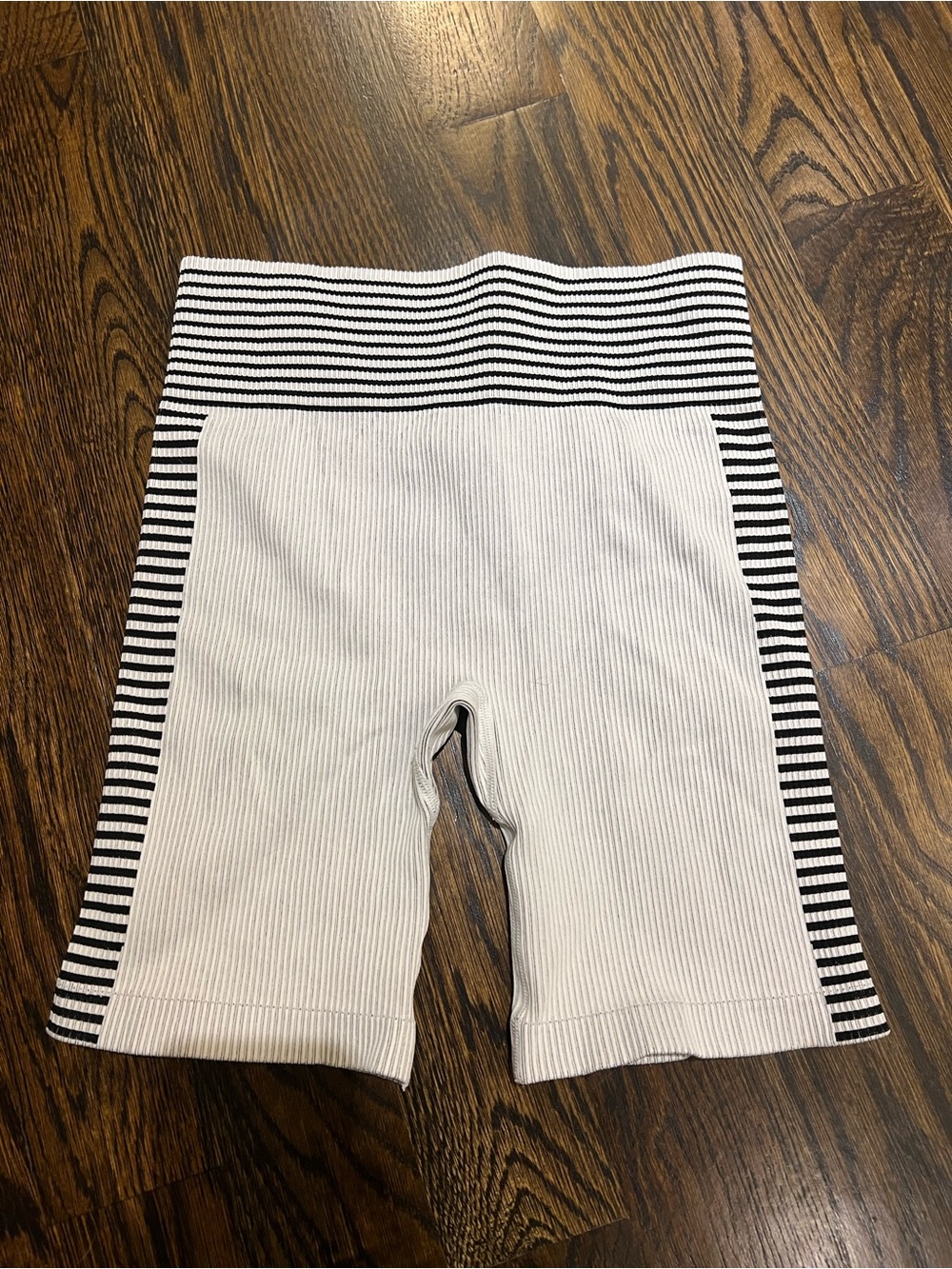 Forever 21 White Ribbed Bike Shorts with Black Striped Waistband - NWT